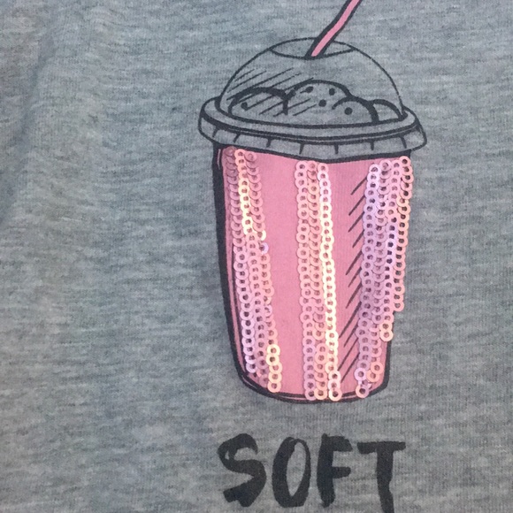 Shirt - Picture 4 of 6